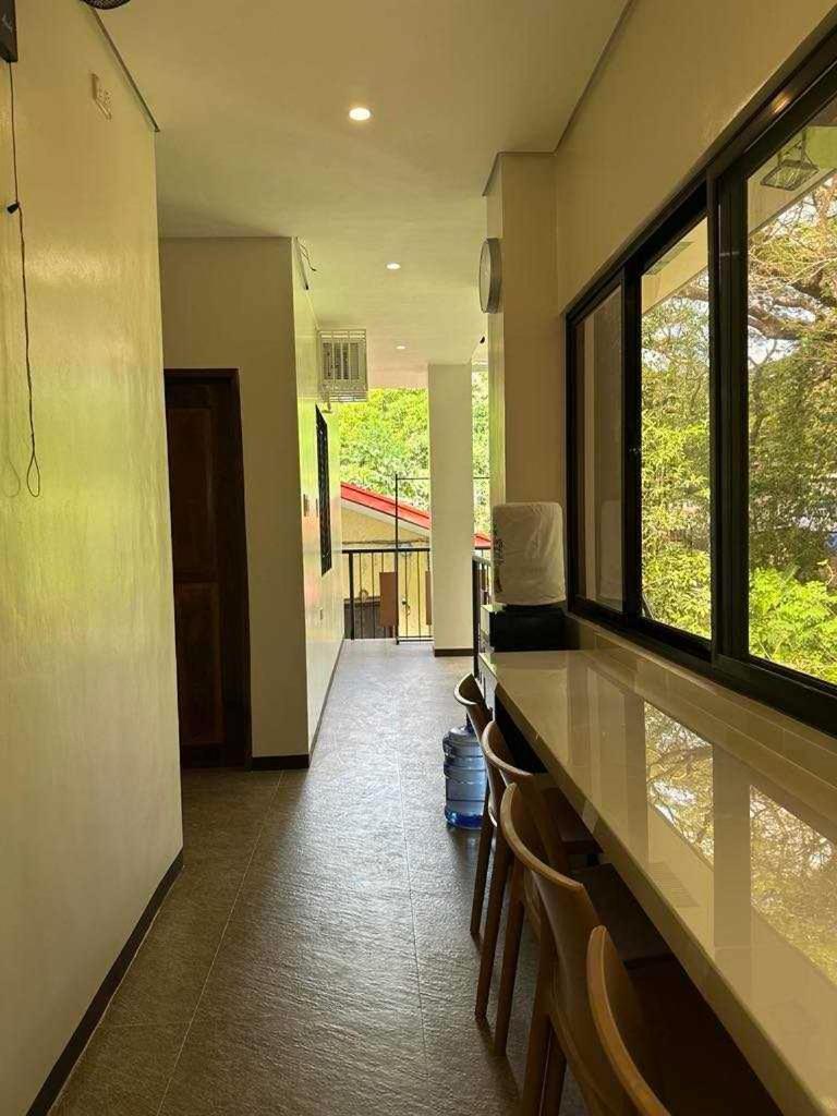 Jaijai'S Backpackers Inn Coron Exterior photo